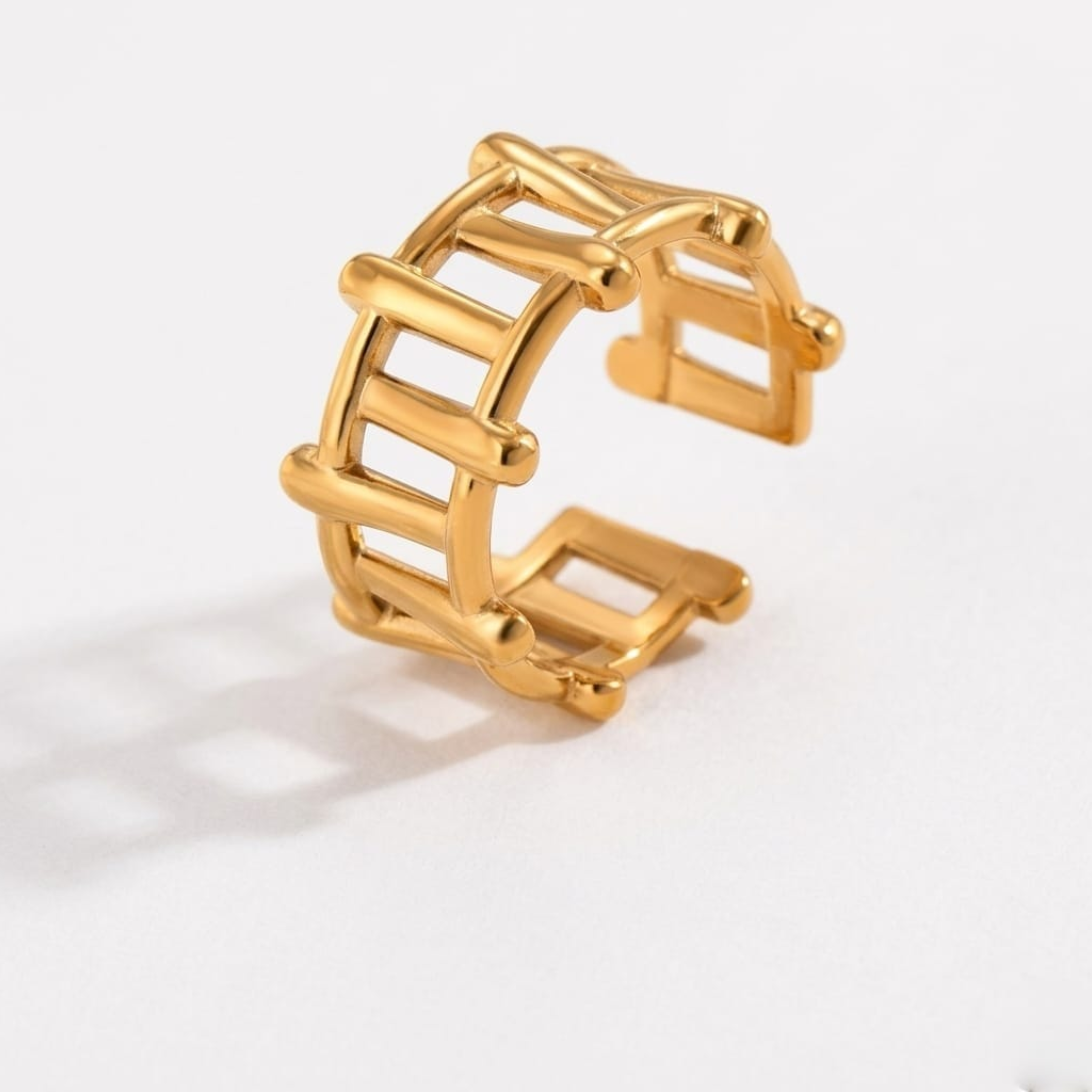 Crowned Ring