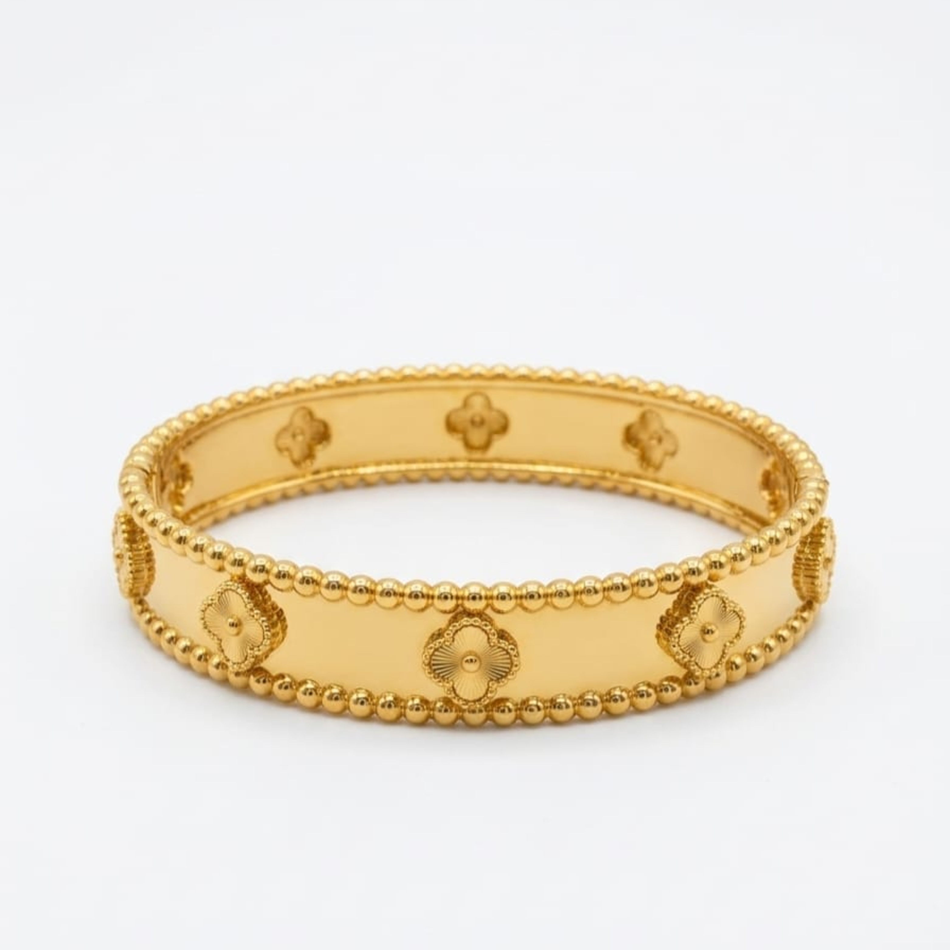 Clover Prestige Bangle