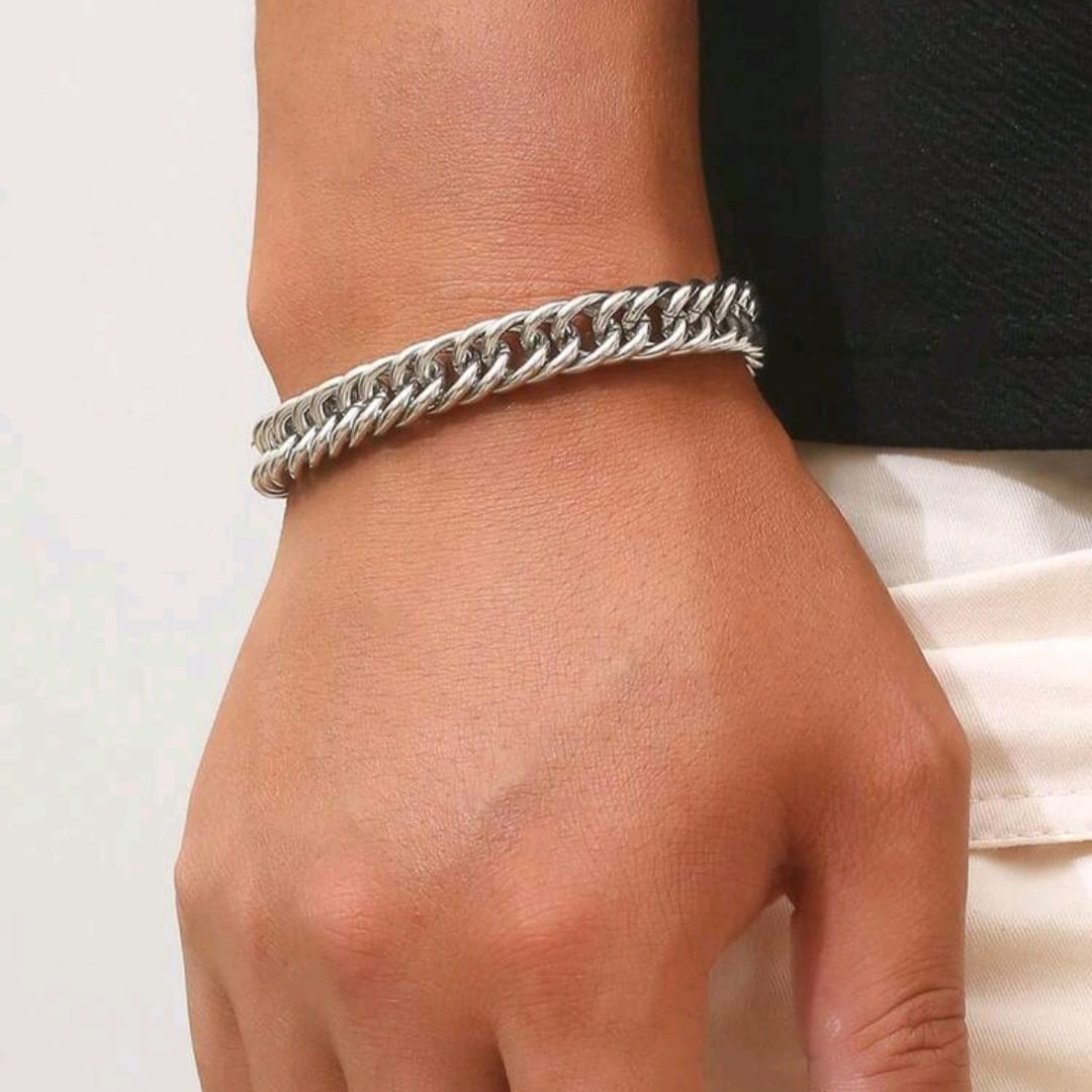 Double Edge Chain