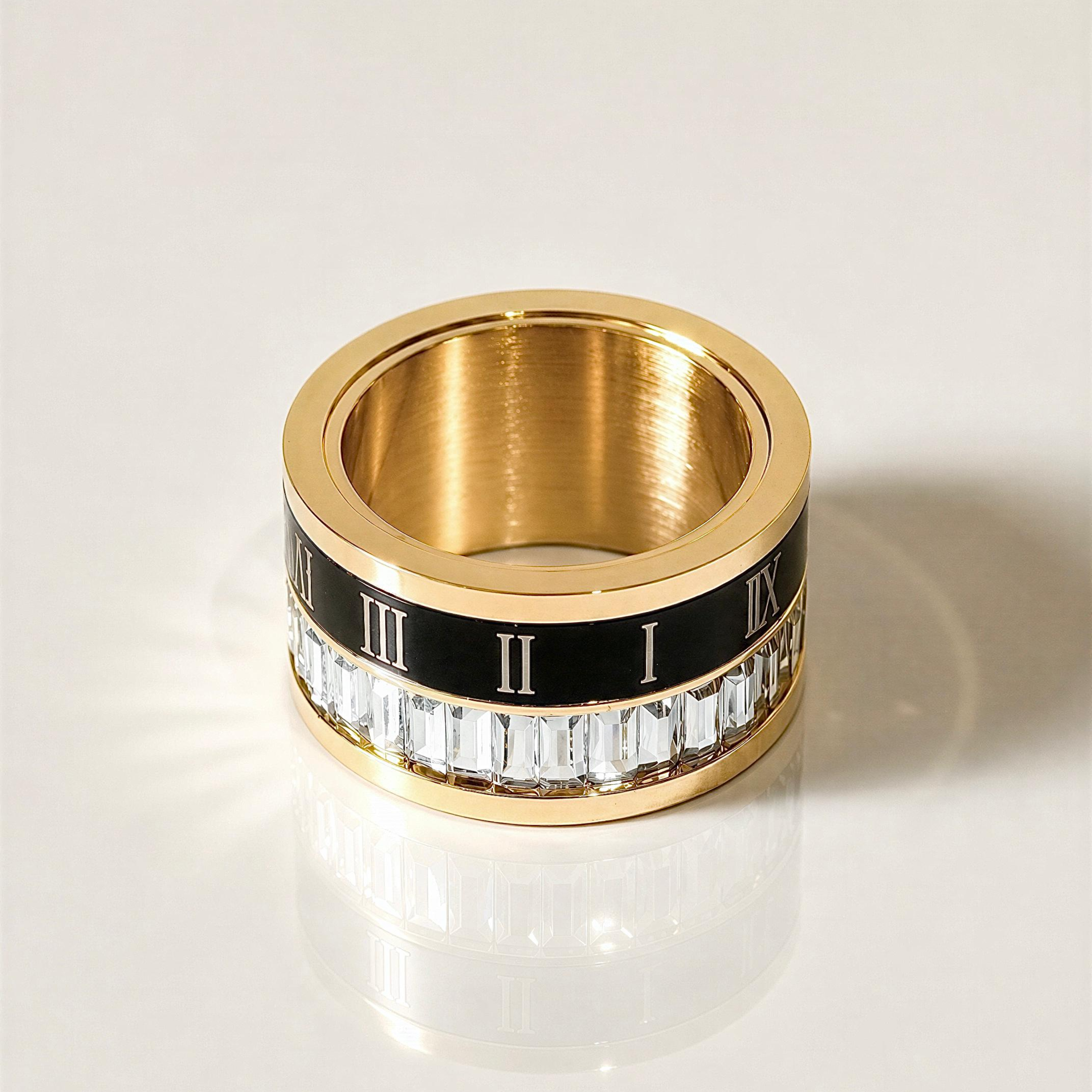 Noir Royale Ring