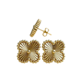 Petite clover studs